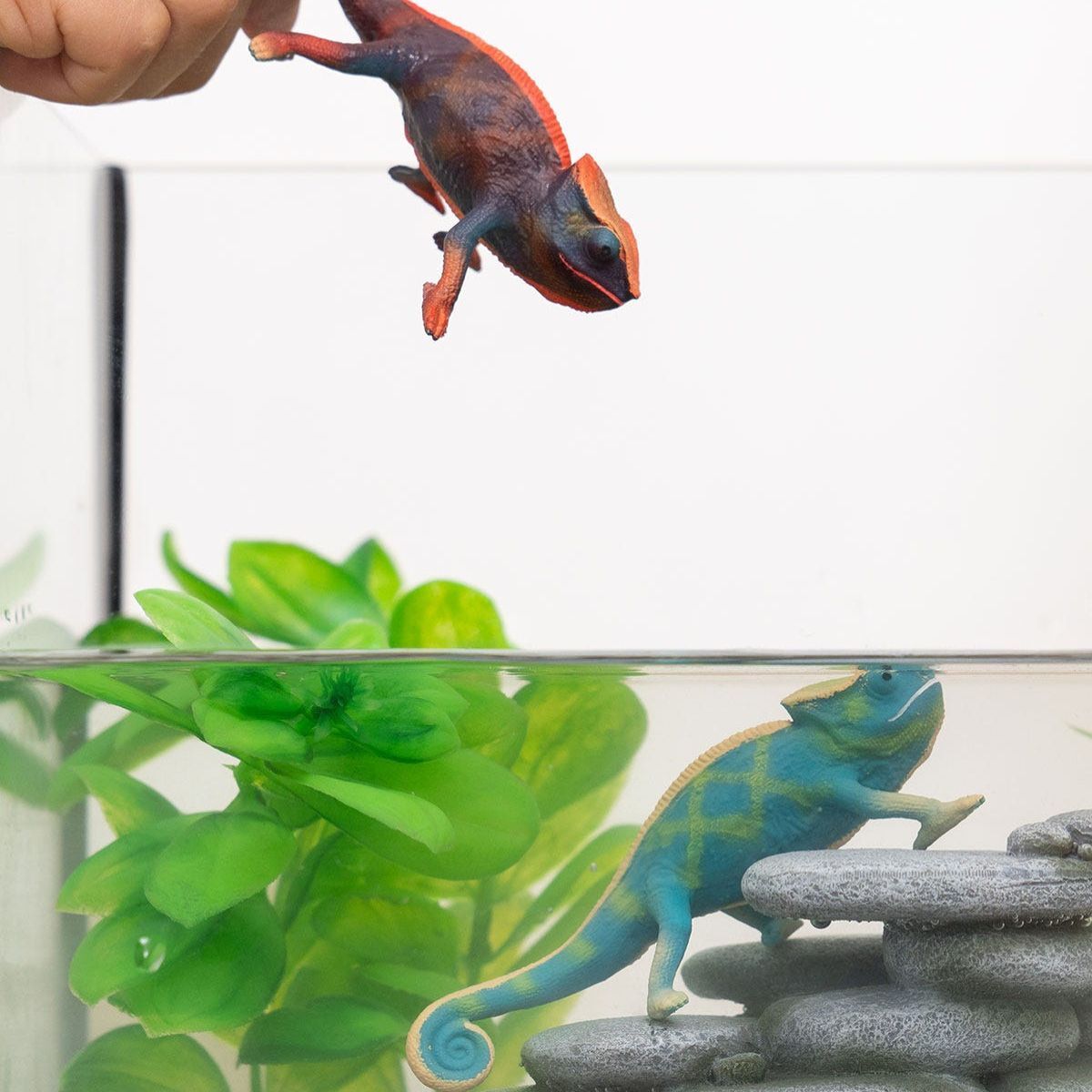 Chameleon Realistic Color Changing Animal Toy