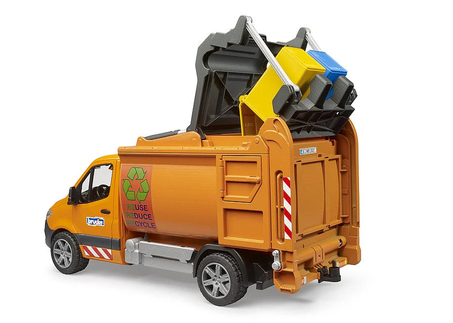Bruder: MB Sprinter Municipal Garbage Vehicle