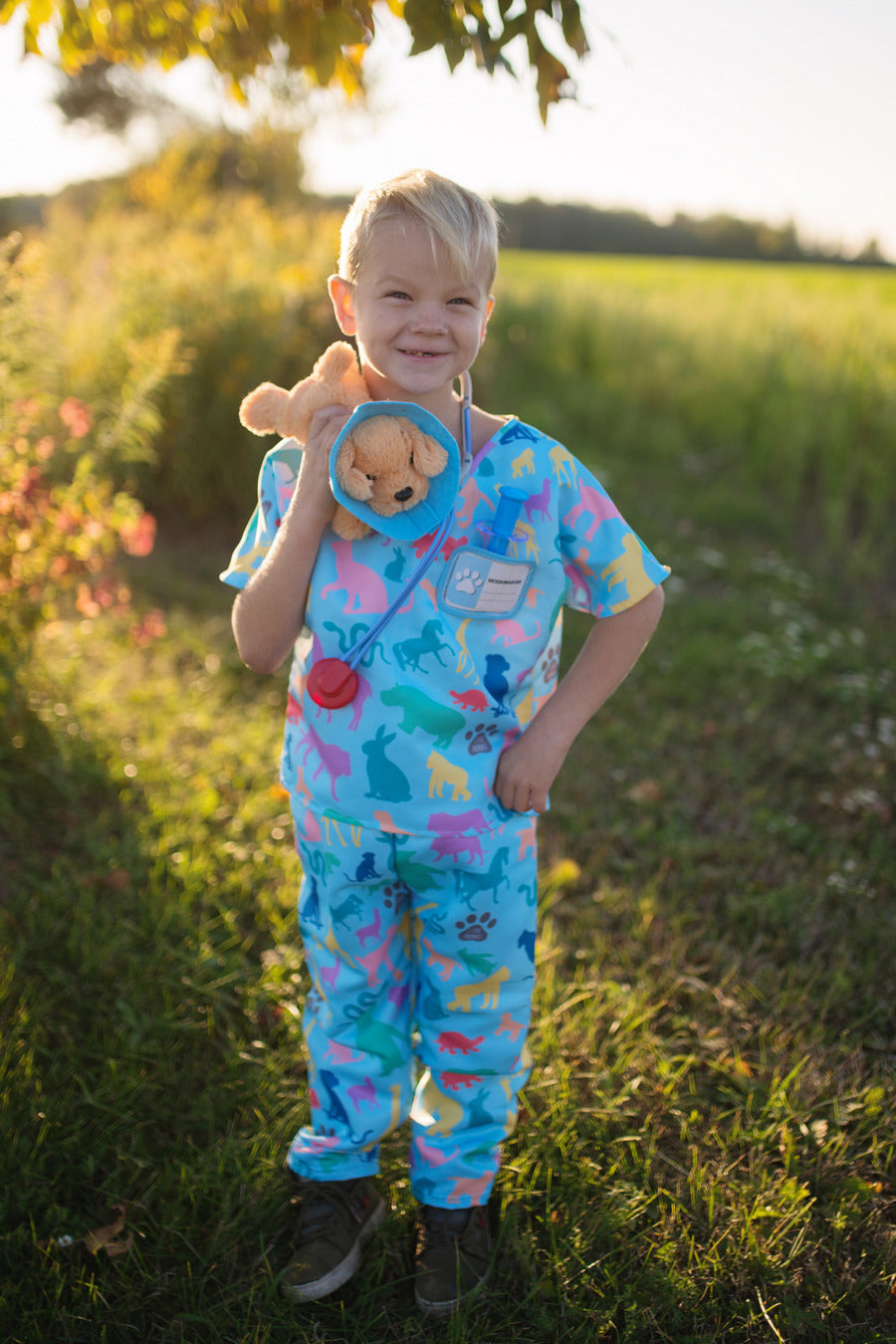 Veterinarian Scrubs With Accessories