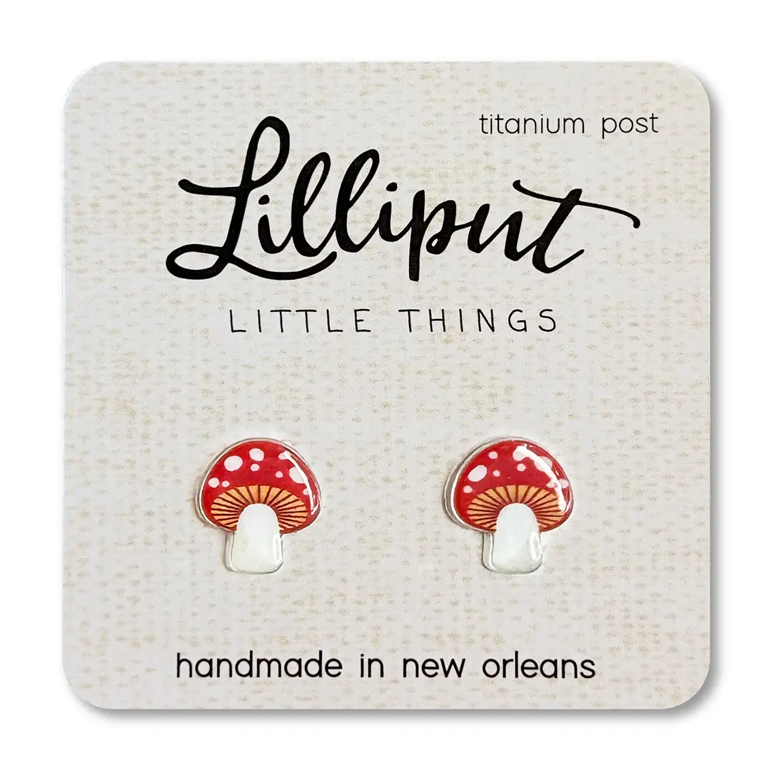 Lilliput Earrings: Mushroom